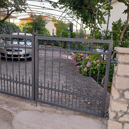 Apartment Miletic Trogir Zewnętrze zdjęcie